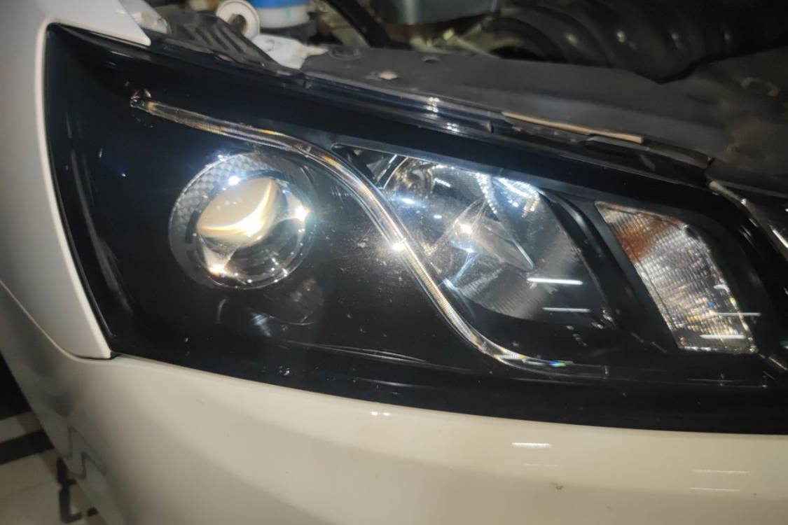 GEELY Emgrand 2016 car image #7