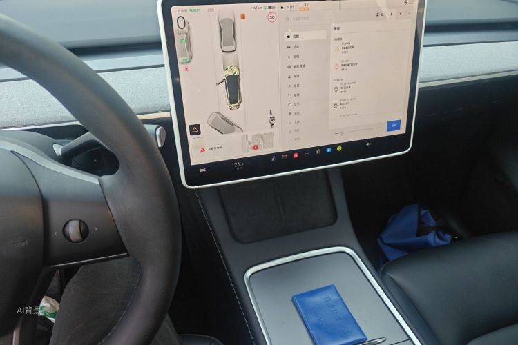 Tesla Model Y 2024 #13 Tesla Model Y 2024 car image #13