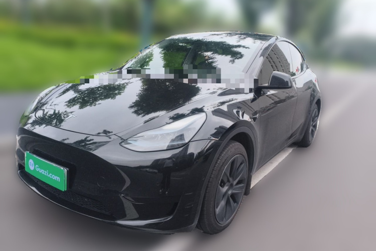 Tesla Model Y 2023 #2 Tesla Model Y 2023 car image #2