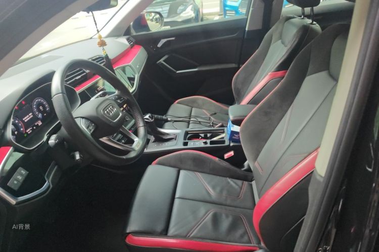 Audi Q3 2022 car image #17