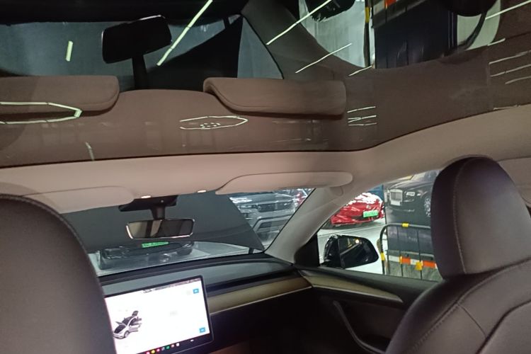 Tesla Model Y 2022 #18 Tesla Model Y 2022 car image #18
