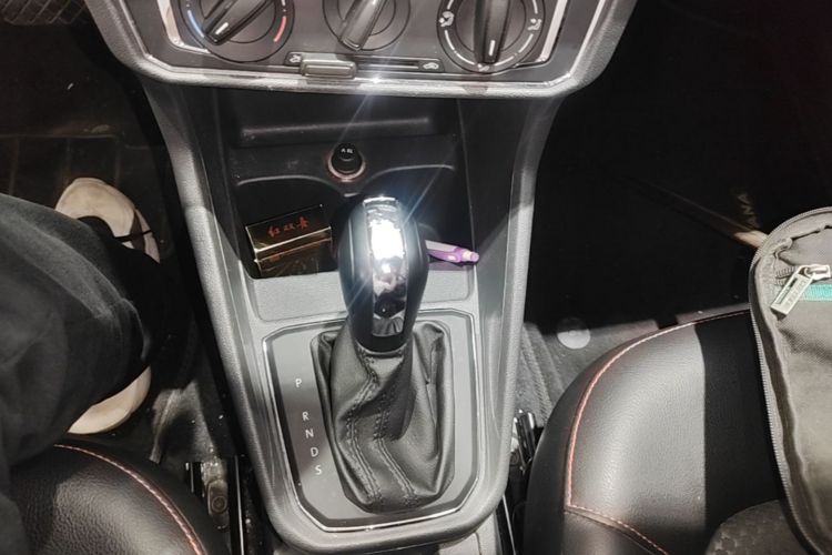 Volkswagen Santana 2018 #14 Volkswagen Santana 2018 car image #14