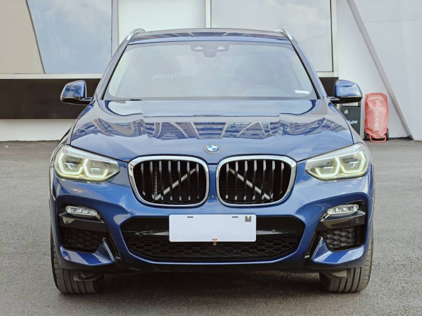 BMW X3 2019 #2 BMW X3 2019 car image #2