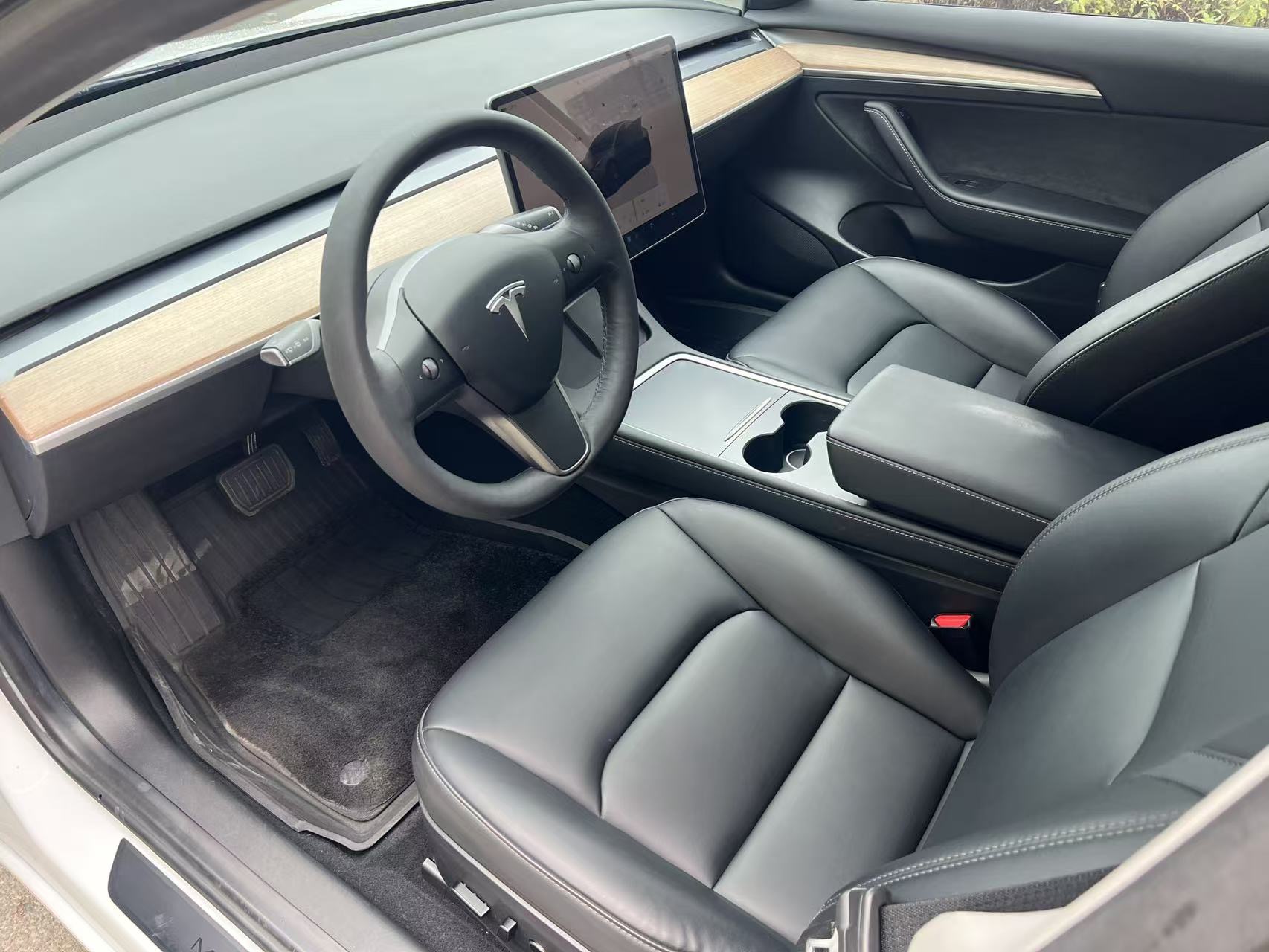 Tesla Model 3 2022 car image #6