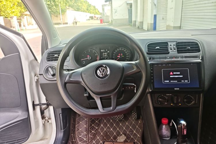Volkswagen Polo 2018 #15 Volkswagen Polo 2018 car image #15