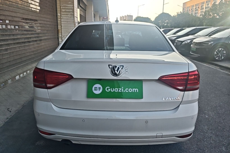 Volkswagen Lavida 2019 #6 Volkswagen Lavida 2019 car image #6