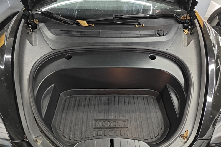 Tesla Model 3 2022 car image #20