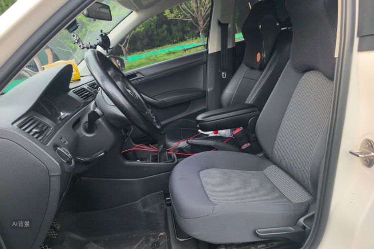 Volkswagen Santana 2019 #17 Volkswagen Santana 2019 car image #17