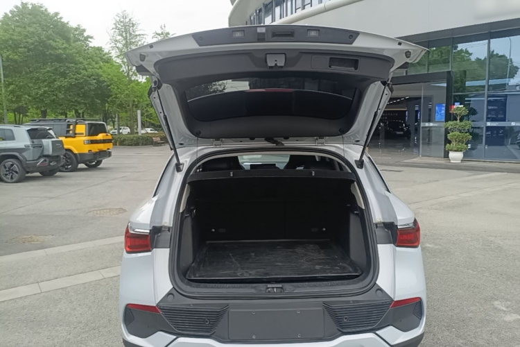 BYD Yuan Plus 2023 car image #19