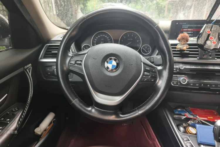 BMW 3 Series 2019 #12 BMW 3 Series 2019 car image #12