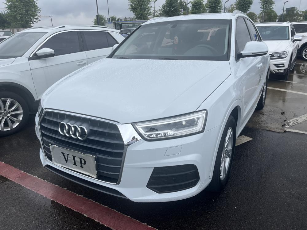 Audi Q3 2018 immagine di auto 