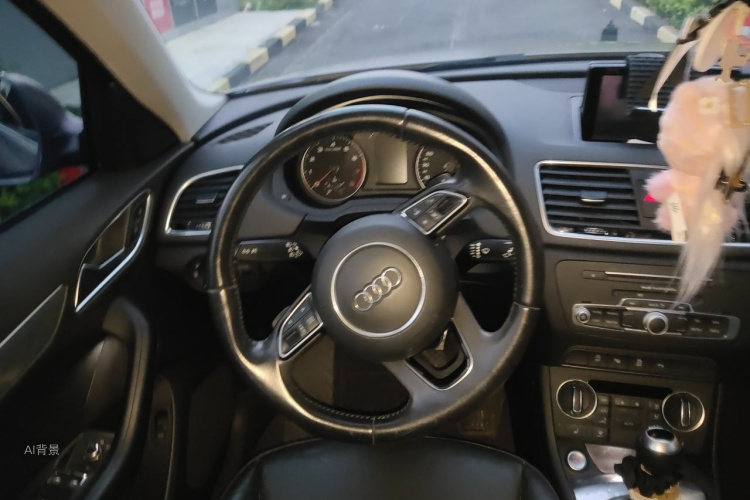 Audi Q3 2016 #12 Audi Q3 2016 car image #12