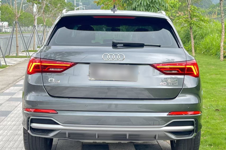 Audi Q3 2020 #8 Audi Q3 2020 car image #8