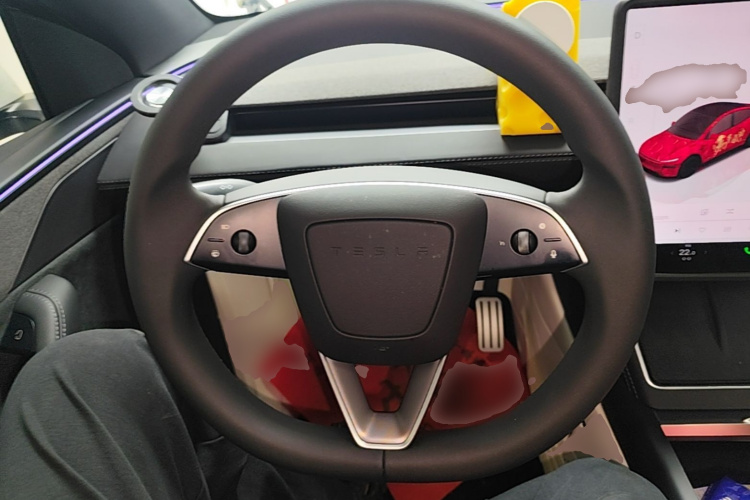 Tesla Model Y 2026 #15 Tesla Model Y 2026 car image #15