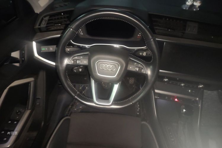 Audi Q3 2022 #12 Audi Q3 2022 car image #12