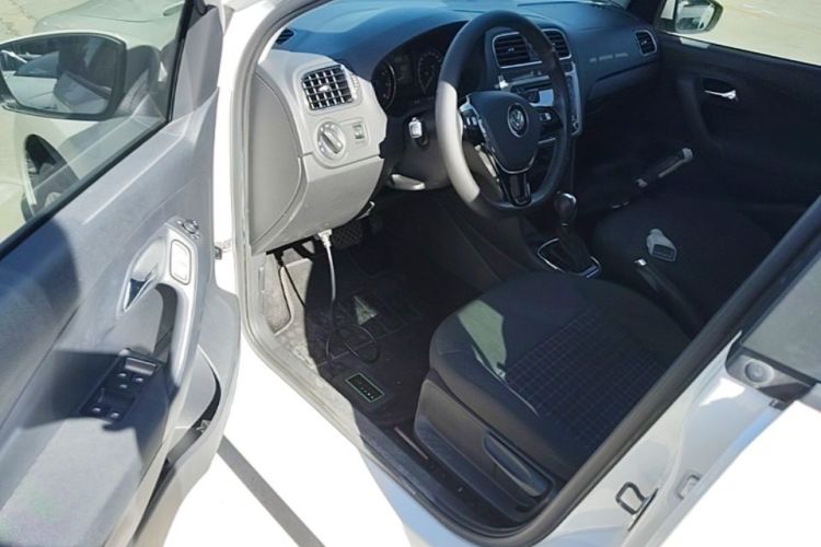 Volkswagen Polo 2017 #16 Volkswagen Polo 2017 car image #16