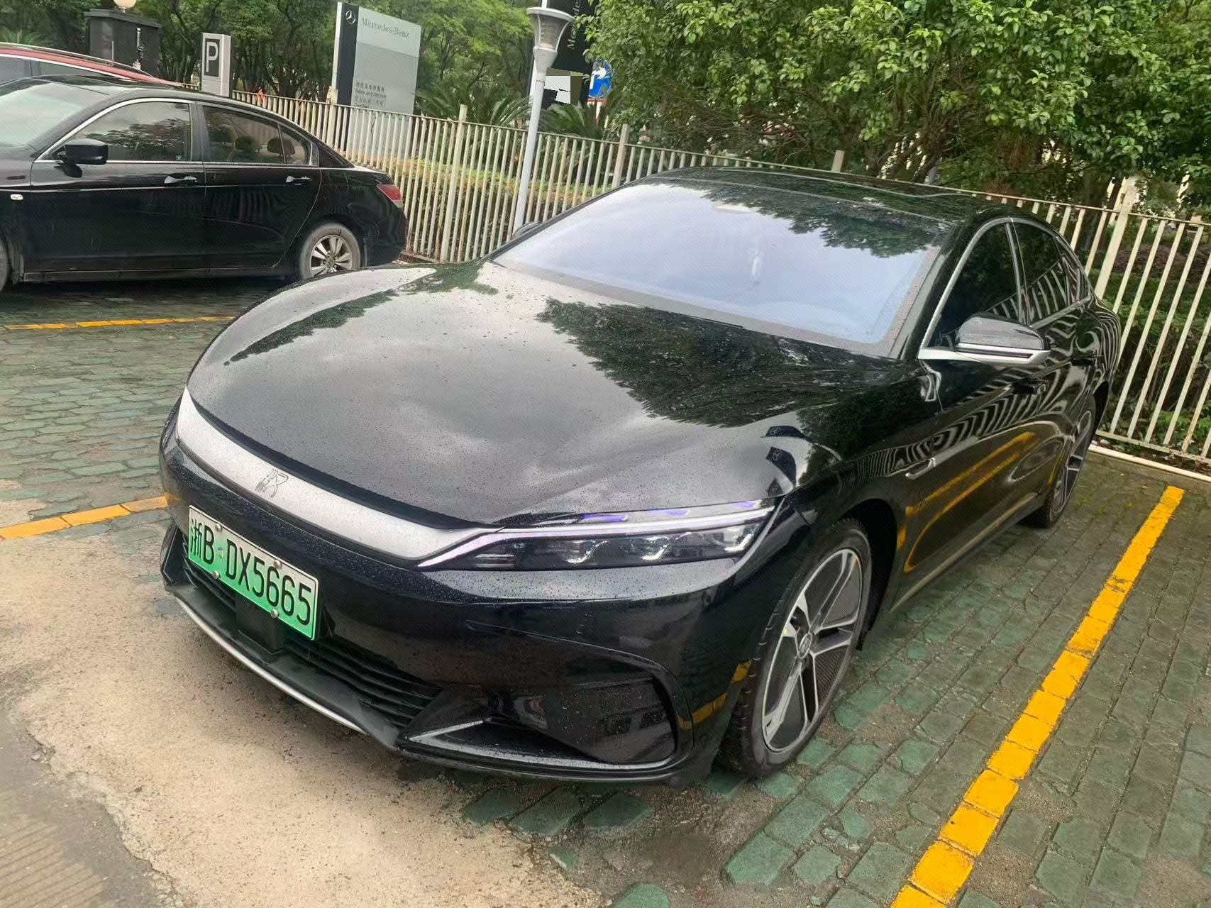 BYD Han 2023 BYD Han 2023 car image