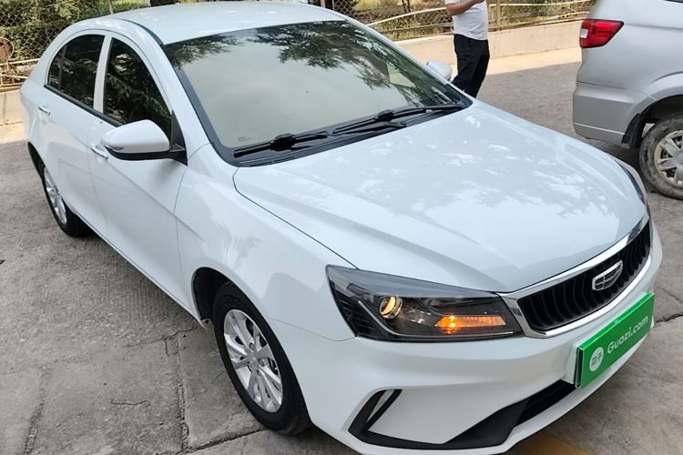 GEELY Emgrand 2021 car image #4