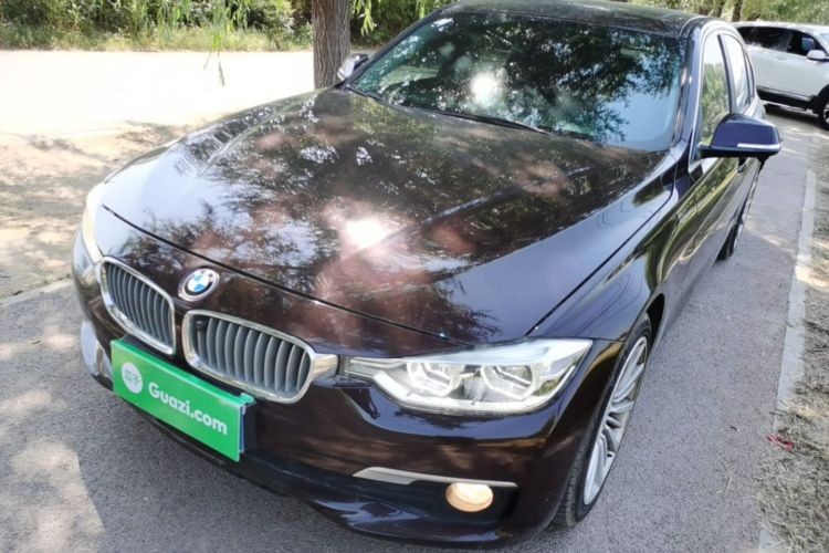 BMW 3 Series 2018 #2 BMW 3 Series 2018 car image #2