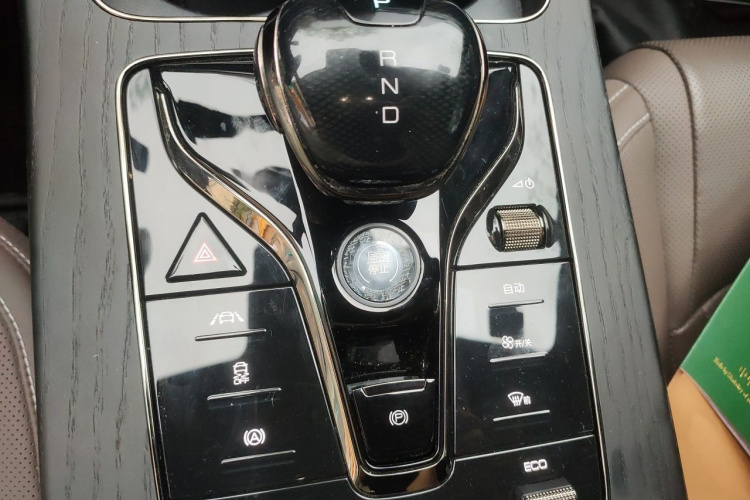BYD Han 2021 car image #16