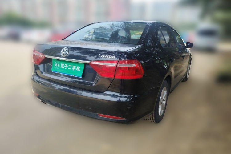 Volkswagen Lavida 2015 car image #5