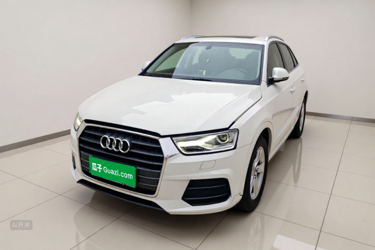 Audi Q3 2017 car image #2