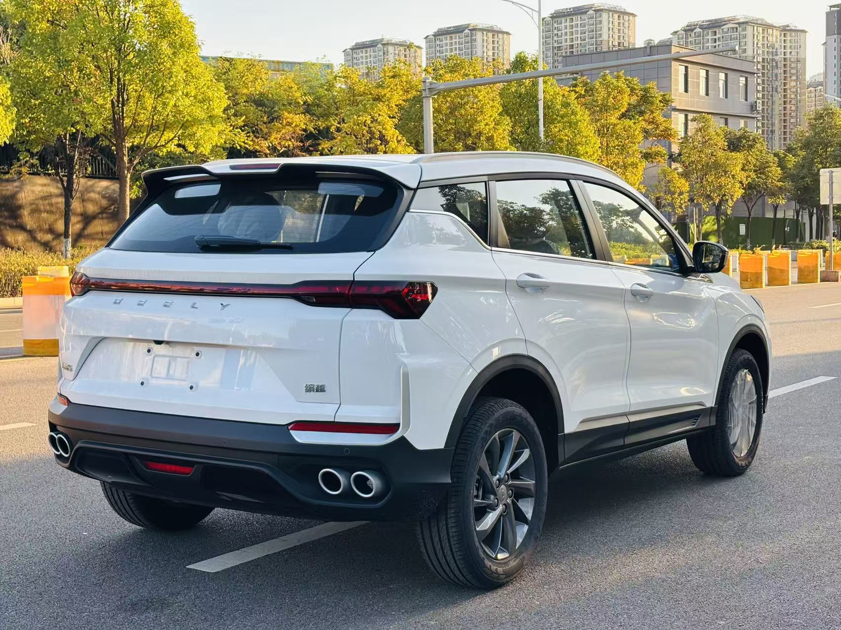 GEELY Coolray 2026 #11 GEELY Coolray 2026 image de voiture #11