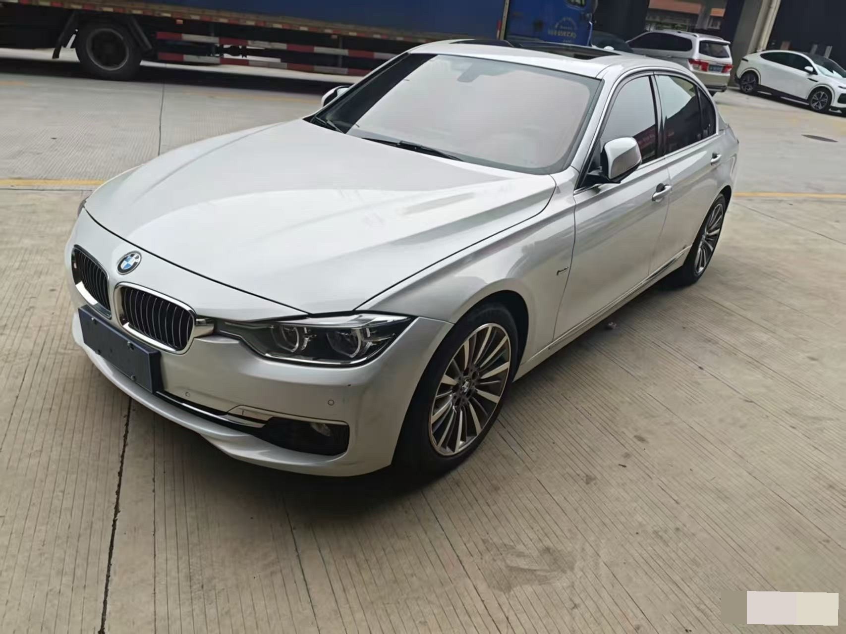 BMW 3 Series 2017 car image 