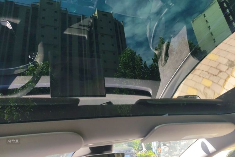 Tesla Model 3 2025 car image #20