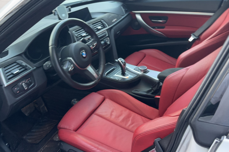 BMW 3 Series GT 2021 car image #9