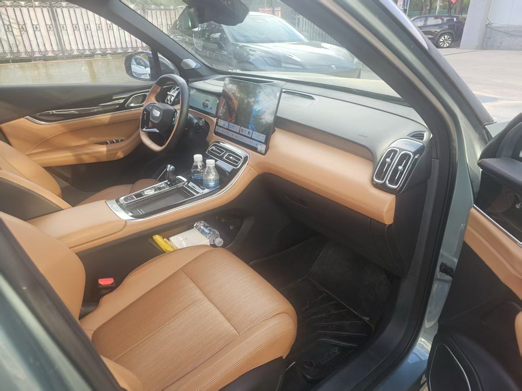 GEELY Boyue L 2025 #5 GEELY Boyue L 2025 immagine di auto #5