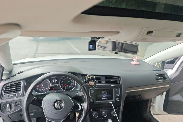 Volkswagen Golf 2017 #20 Volkswagen Golf 2017 car image #20