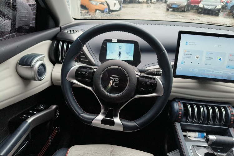 BYD Yuan Plus 2023 immagine di auto #11