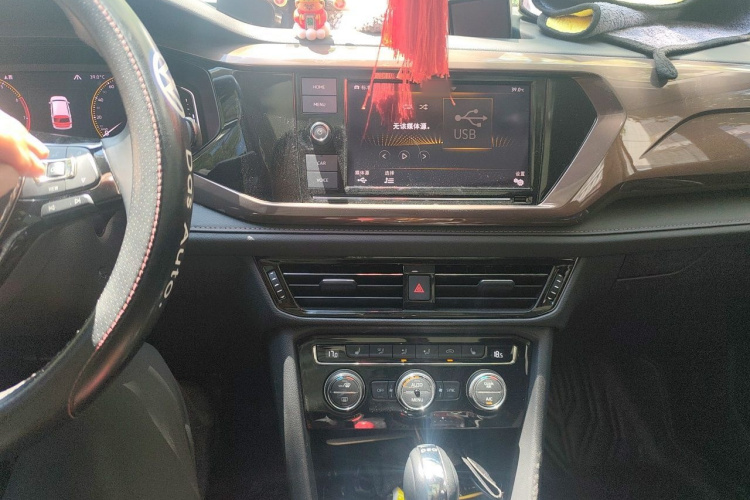 Volkswagen Tharu 2019 #17 Volkswagen Tharu 2019 car image #17