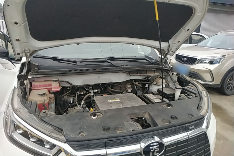 BYD Yuan New Energy 2019 car image #20