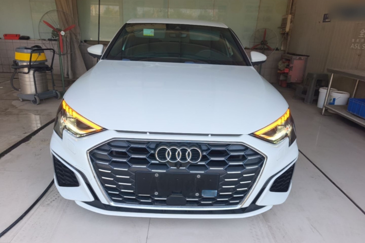Audi A3 2021 car image #3