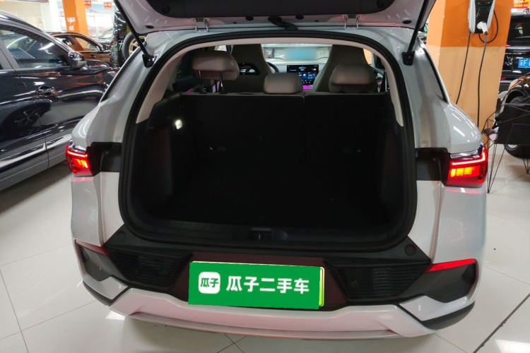 BYD Yuan Plus 2023 صورة سيارة #19