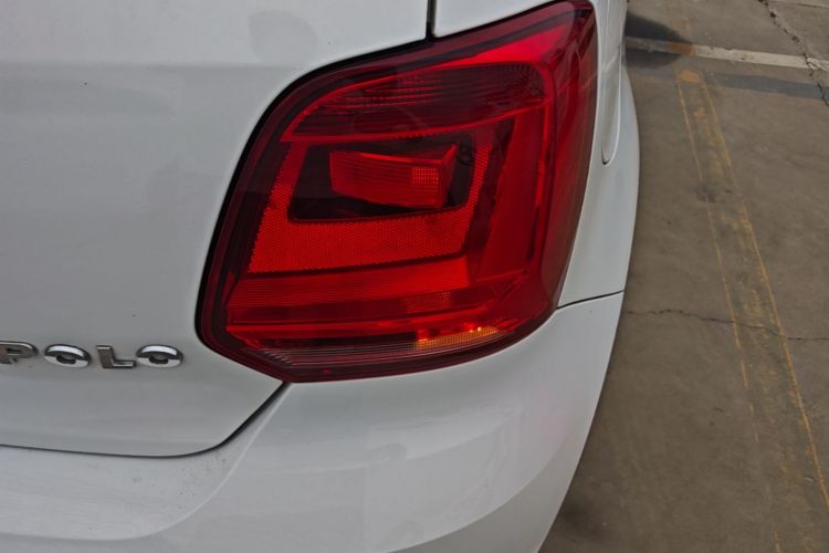 Volkswagen Polo 2016 #8 Volkswagen Polo 2016 car image #8