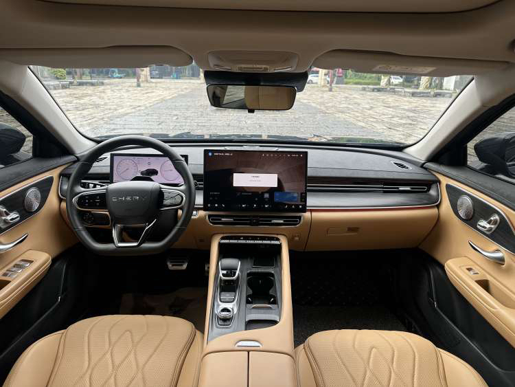 Chery Arrizo 8 2025 car image #6