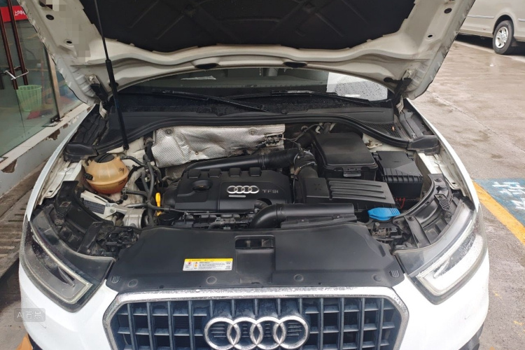 Audi Q3 2016 #22 Audi Q3 2016 car image #22