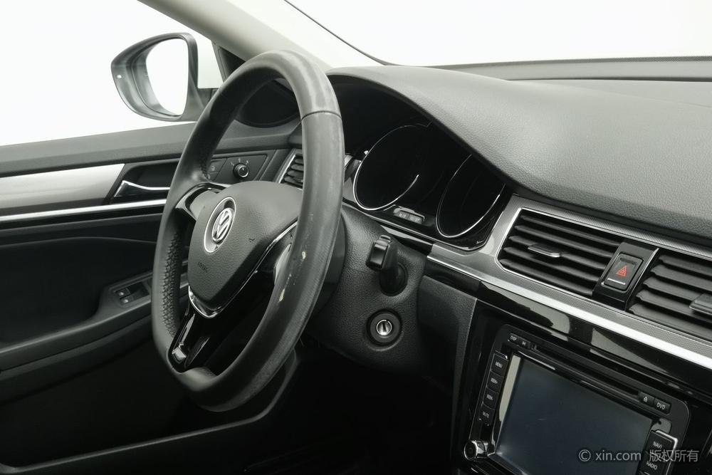 Volkswagen Bora 2016 image de voiture #9