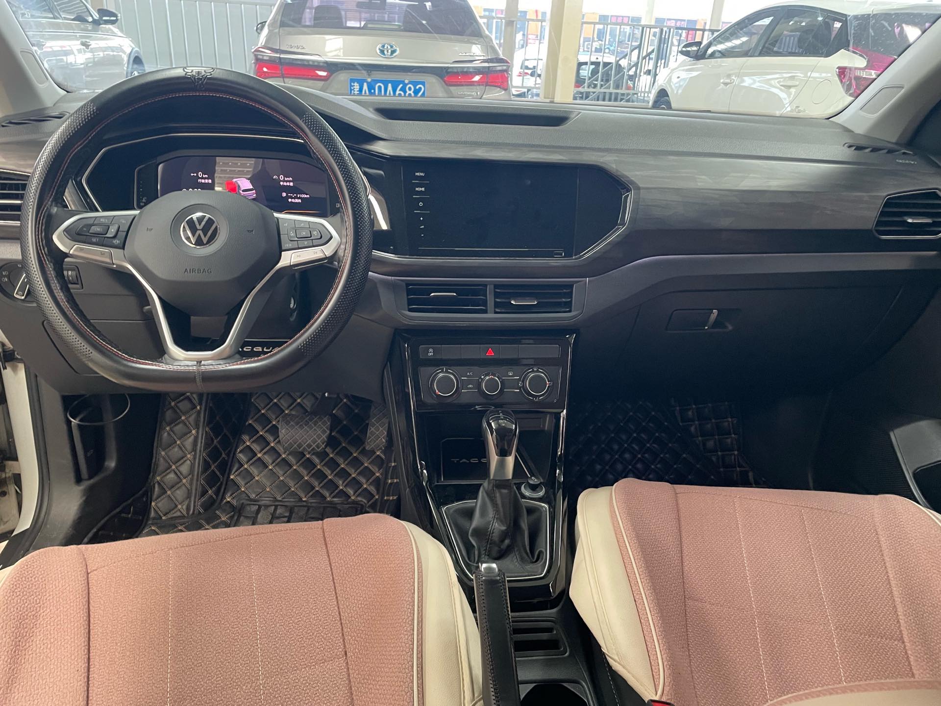 Volkswagen Tacqua 2020 #4 Volkswagen Tacqua 2020 car image #4