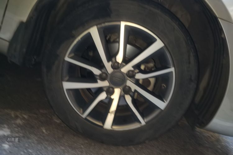 GEELY Emgrand 2020 car image #9