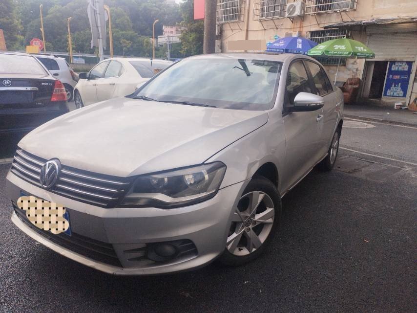 Volkswagen Bora 2015 immagine di auto 
