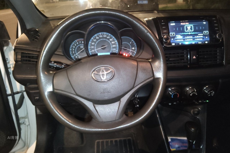 Toyota Vios 2015 car image #12