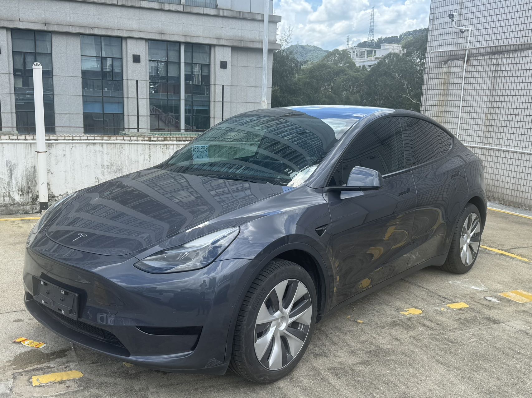Tesla Model Y 2023 Tesla Model Y 2023 car image