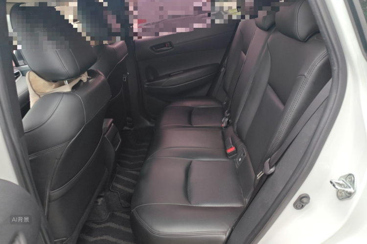 Toyota Corolla Cross 2022 изображение автомобиля #19