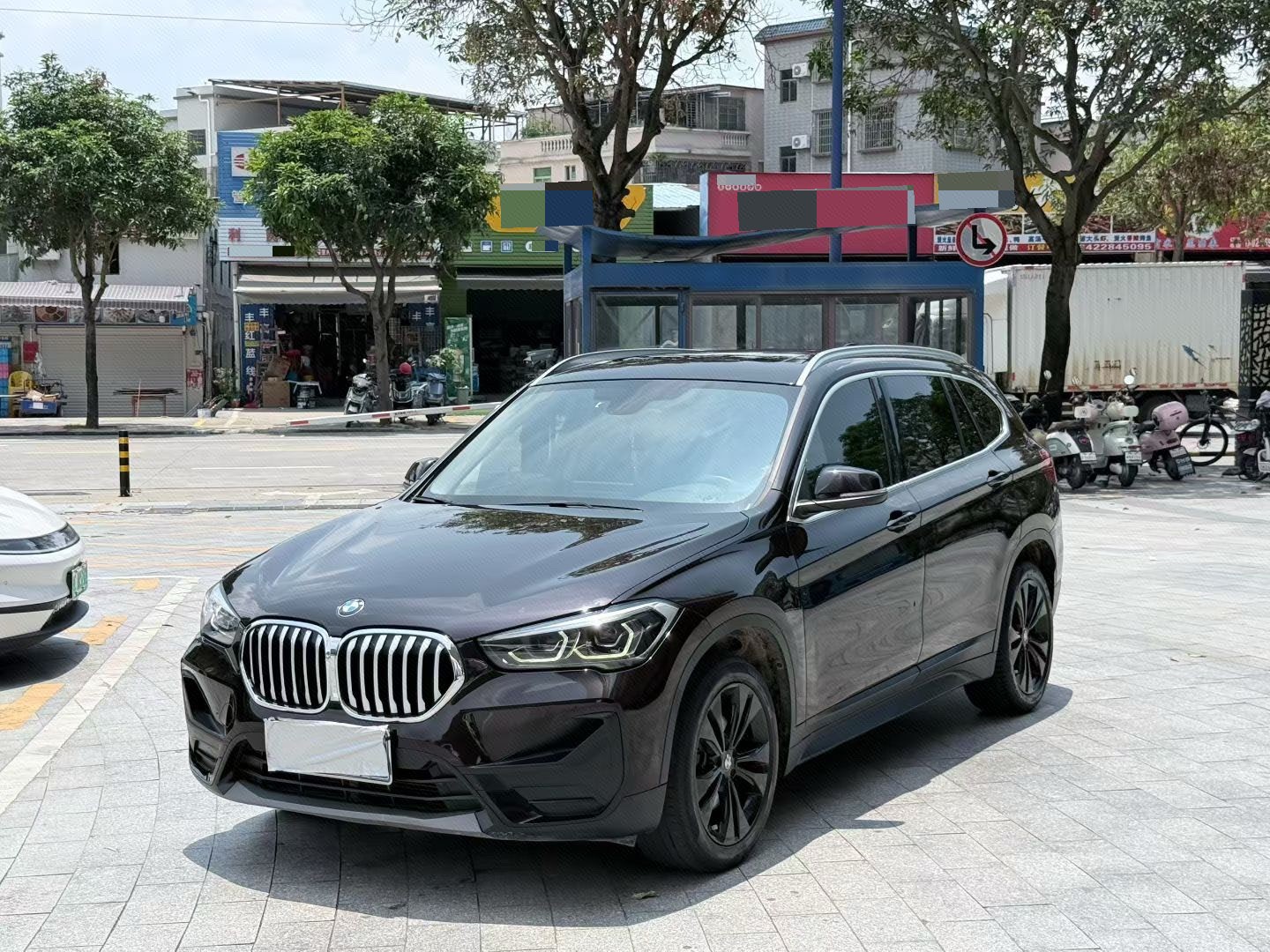 BMW X1 2021 car image 