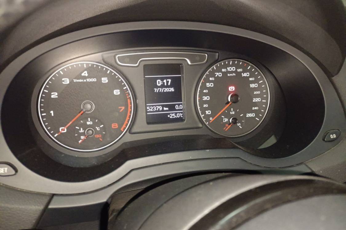 Audi Q3 2014 #25 Audi Q3 2014 car image #25