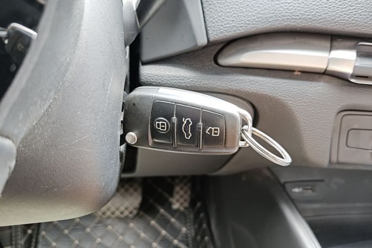 Audi A3 2019 #9 Audi A3 2019 car image #9